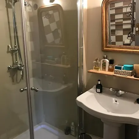 L'aile Du Chateau Bed & Breakfast