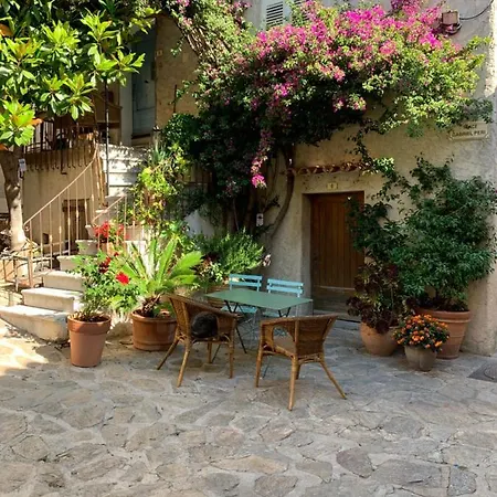 Bed & Breakfast L'aile Du Chateau Ramatuelle