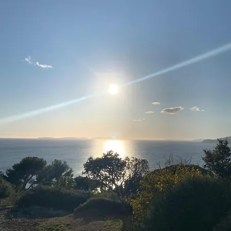 Bed & Breakfast L'aile Du Chateau Ramatuelle