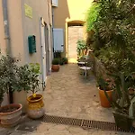 Bed and breakfast L'aile Du Chateau Ramatuelle