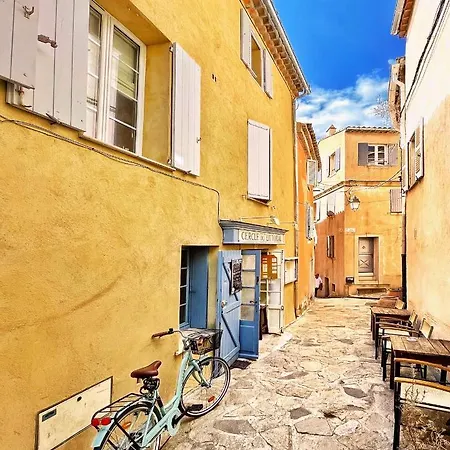 Bed & Breakfast L'aile Du Chateau Ramatuelle